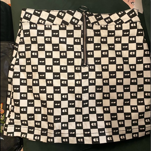 VANS-LAZY OAF SKIRT - Picture 1 of 3